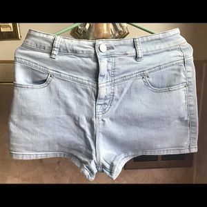 URBAN OUTFITTERS BDG super high rise denim shorts